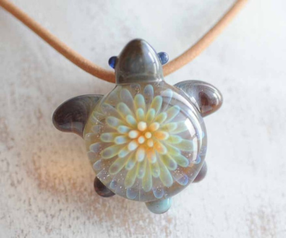 海龜（Honu）仙女座玻璃挂件＃03 第1張的照片