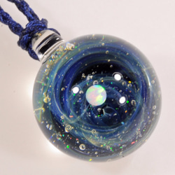 小宇宙 microcosmos 星のささやき スターダスト #146 球体 ピンクオパール ガラスペンダント 1枚目の画像