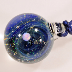 小宇宙 microcosmos 星のささやき スターダスト #146 球体 ピンクオパール ガラスペンダント 2枚目の画像