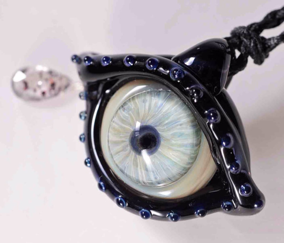 【ご予約品】blue green, glass eye pendant with super-seven #01 4枚目の画像