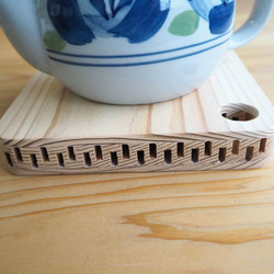 富山の杉　鍋敷き（大） 1枚目の画像