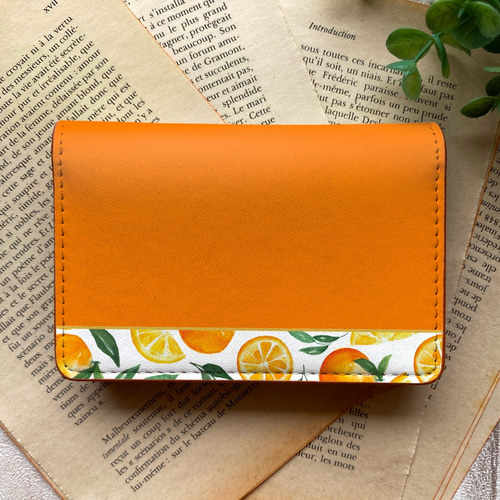 K420 未使用☆ フェラガモ カードケース 名刺入れ 通勤 通学 オレンジ FERRAGAMO（フェラガモ） 全品500円OFFクーポン☆1/31まで☆ 66 0990