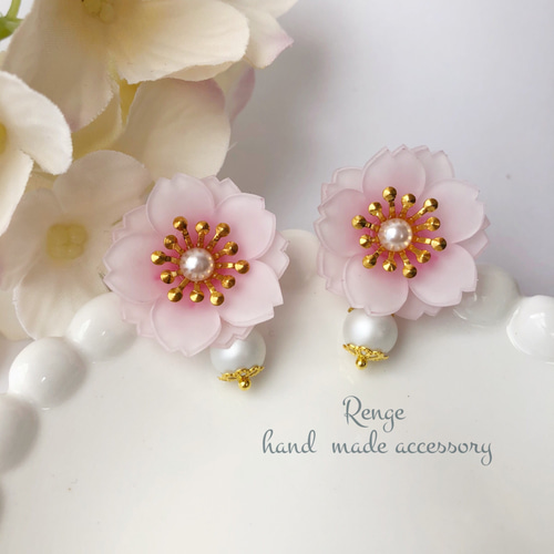 桜ピアス・イヤリング さくら サクラ ピアス（スタッド・一粒