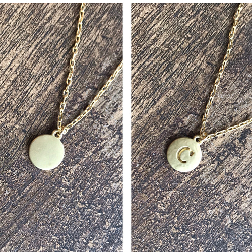 ROW. jewelry ゴールド チェーンネックレス スキンジュエリー スキンネックレス”でTシャツに輝きをオン。ジュエリーのプロ愛