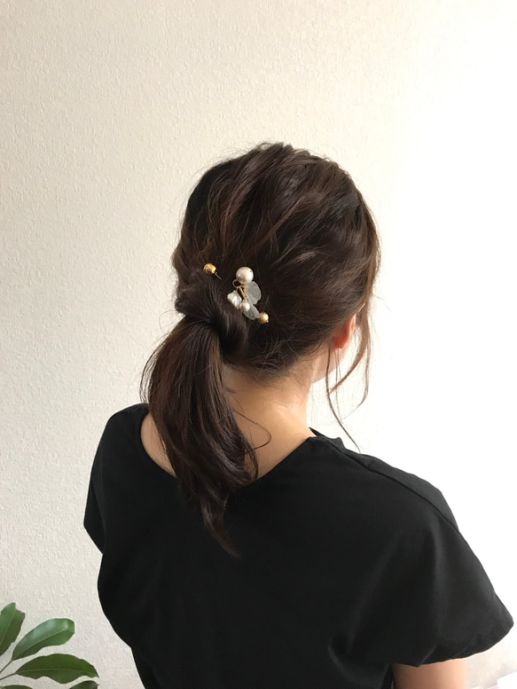 パールのヘアバトン2本セット□揺れる貝殻□ 3枚目の画像