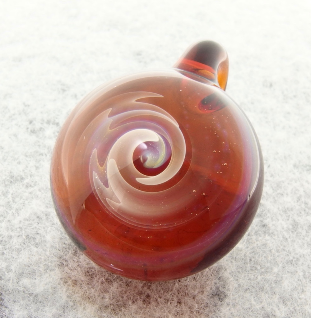 ２７mm耐熱ガラスのマーブルペンダントトップ ☆.:*スパイラル☆.:*