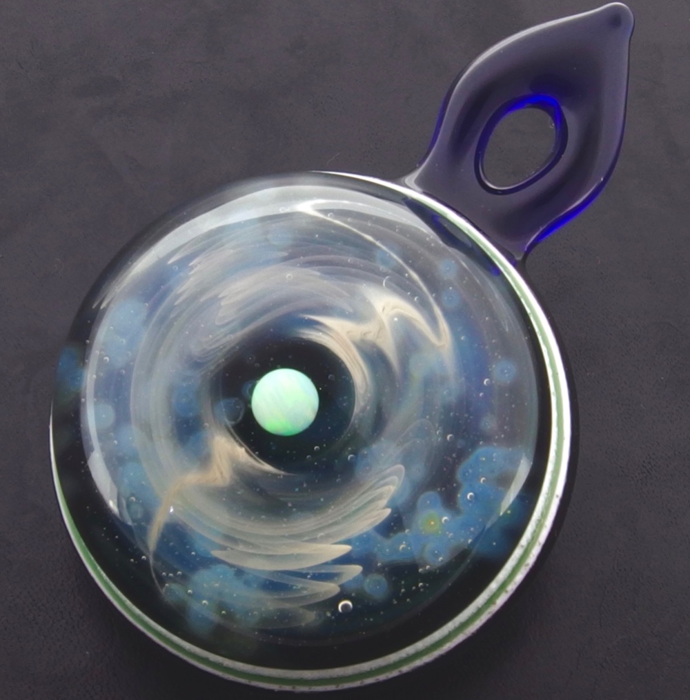 ギャラクシー☆.:*耐熱ガラスとオパールペンダントトップ