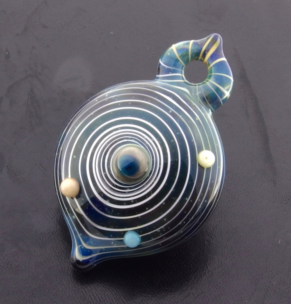 【天体観測】耐熱ガラスのリバーシブル銀河系宇宙ペンダント☆.:*