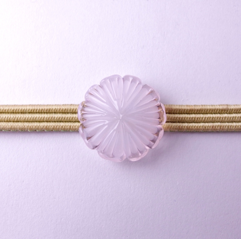 《花紋》耐熱ガラスの帯留め　◇和柄◇三分紐◇四分紐◇花紋