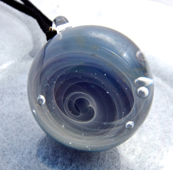 ギャラクシー☆.:２３mmマーブル耐熱ガラスのペンダントトップ 1枚目の画像