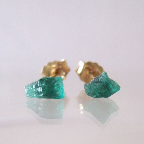 天然石☆極上大粒ミントエメラルド×極上ダイヤモンドクォーツのピアス14kgf コロンビアエメラルドの原石ピアス14kgf ピアス（スタッド・一粒