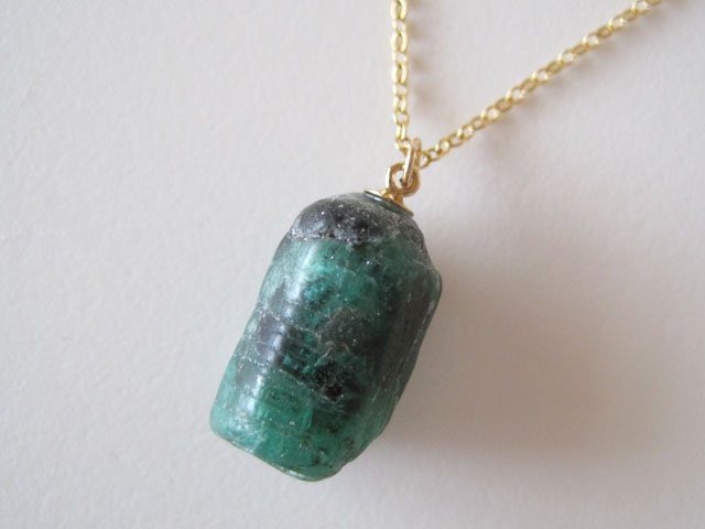エメラルドの原石ネックレス/Brazil 14kgf