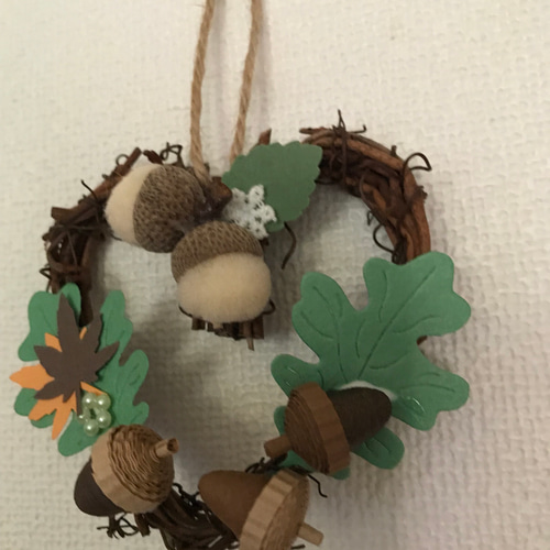 どんぐりアート♡春のメモスタンド3個&リース2個♡ どんぐりアート♡春のメモスタンド3個&リース2個♡