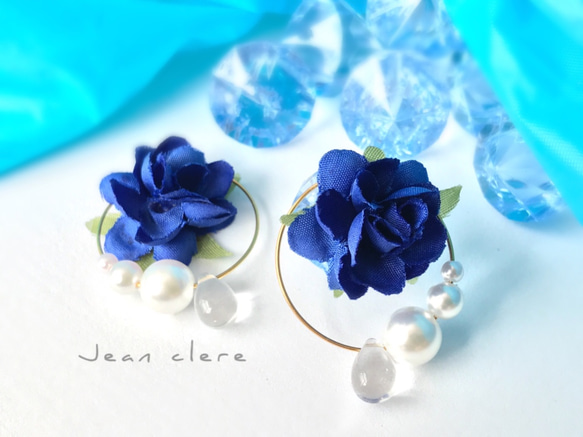 花と雫○ブルーの花とパールのピアス&イヤリング 1枚目の画像