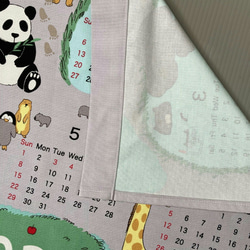 布カレンダー202２年☆猫と動物園：ネイビー☆壁掛け☆ファブリックカレンダー☆コットン100% 3枚目の画像