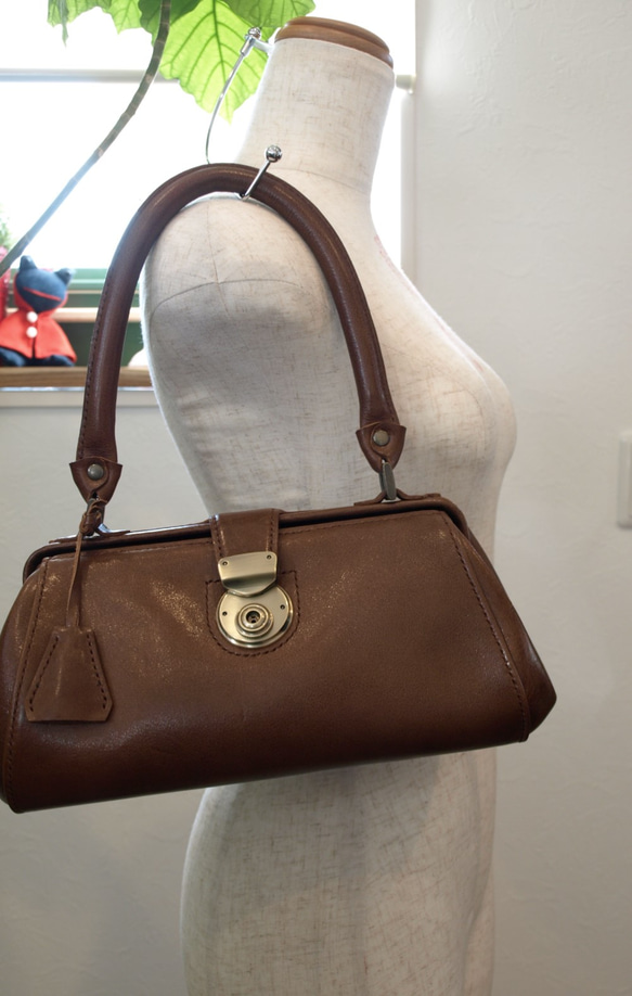 New cerchio bag 【　Handbag type　/　chocolate　】 5枚目の画像