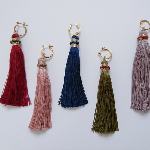 タッセルピアス／イヤリング 片耳用 5色展開 ピアス（フープ