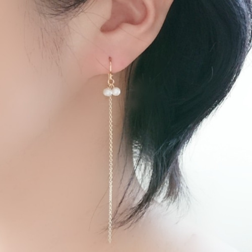 14kgf ふた粒パールのピアス／イヤリング ピアス（フック