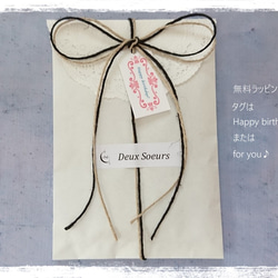 全新銀色現已上市！已售出 500 多件商品！ 3D吊燈耳環 第6張的照片