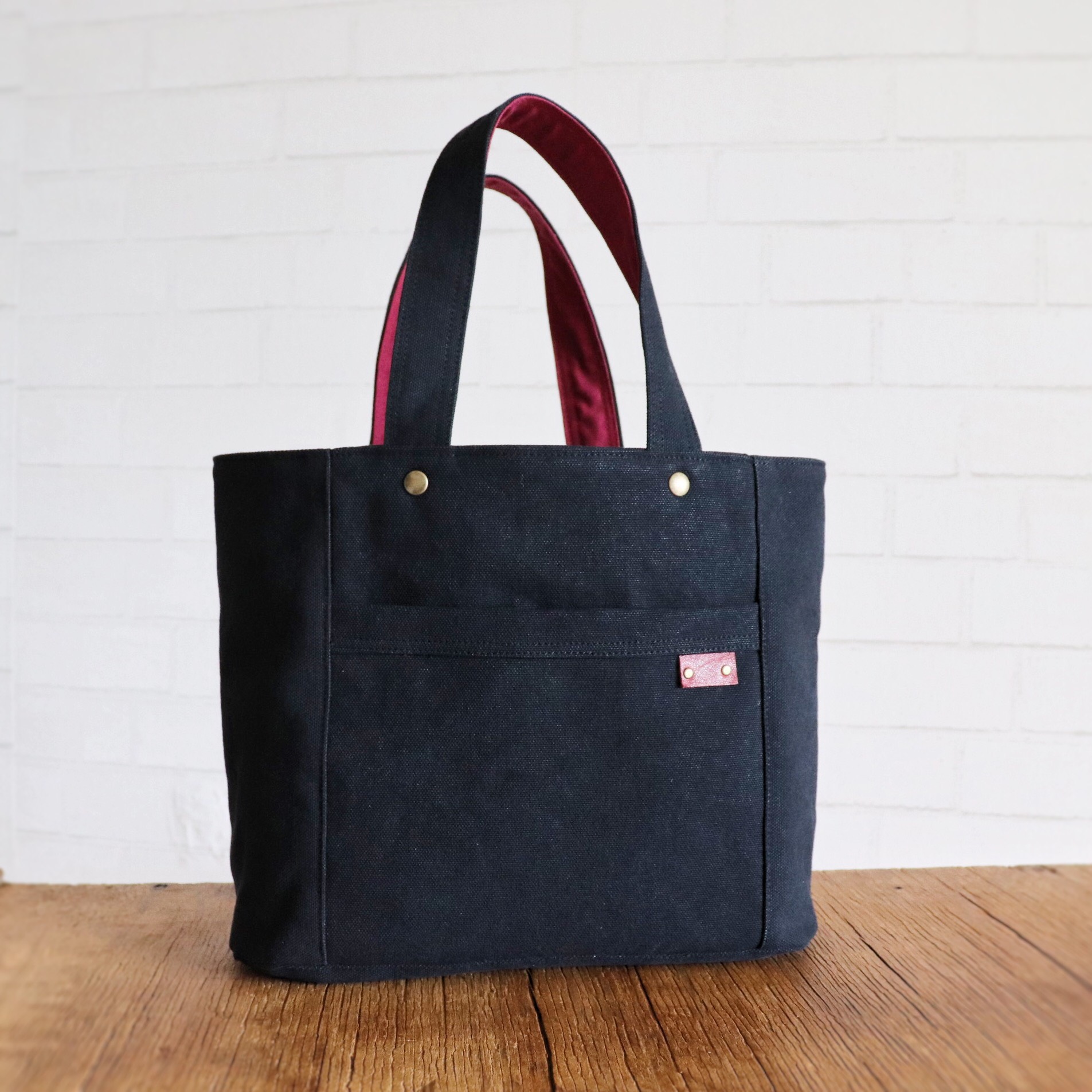 帆布  ミディアム　トートバック B5　【ブラック】