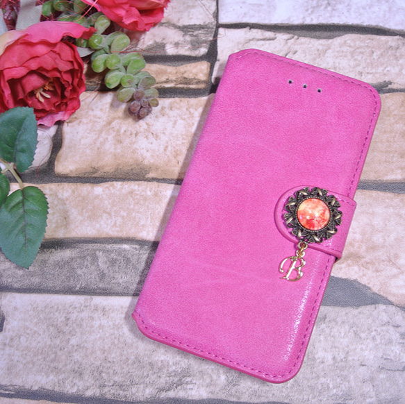 iphone5・6手帳型ケース ピンク イニシャル カボション 2枚目の画像