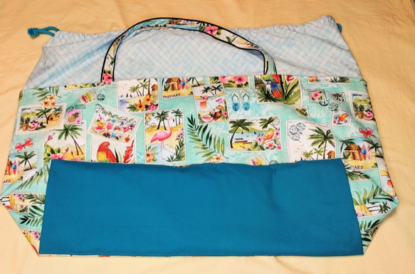 ハワイアン底切替巾着型ビックトートマイケルミラー生地ブルー系南の島フラミンゴ・オウム柄 3枚目の画像