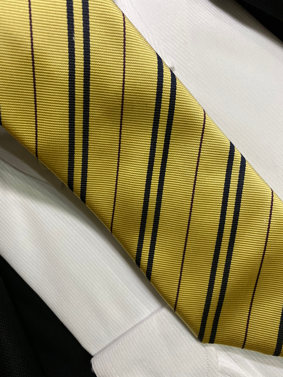 京丹後silkネクタイ 黄色は「栄光」の意味　廃盤生地になりました。 4枚目の画像