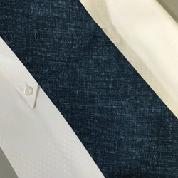 日本の伝統色綿ネクタイ　紺藍色 4枚目の画像