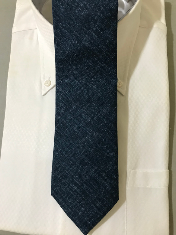 日本の伝統色綿ネクタイ　紺藍色 5枚目の画像