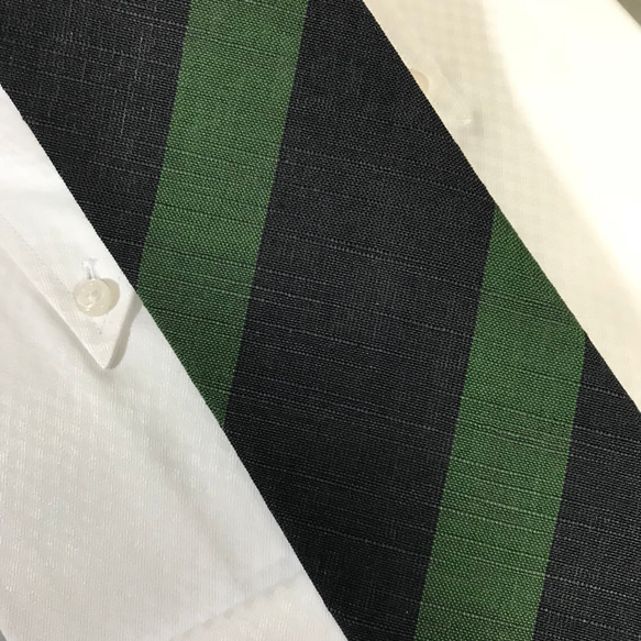 四百年の伝統織会津木綿ネクタイ　青と緑の縞 4枚目の画像