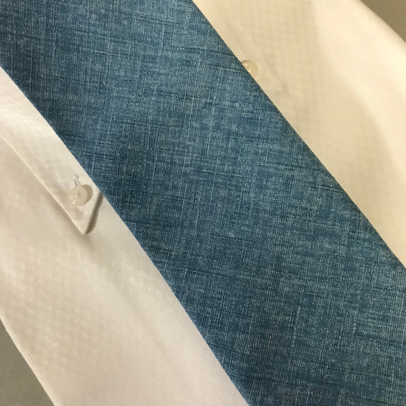 日本の伝統色綿ネクタイ　勿忘草色 4枚目の画像