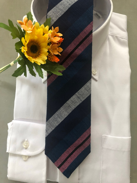 福島会津木綿ネクタイ　青にピンク色太縞 6枚目の画像