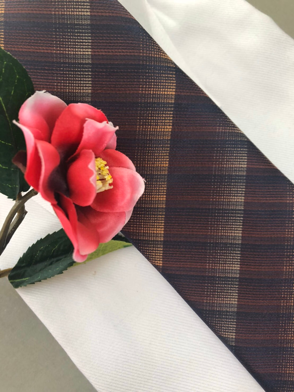 京都与謝野町丹後silk ネクタイ　丹後縦貫林道の木漏れ日　 5枚目の画像