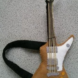キムジェファン　ぬいぐるみ　ギター　レア 81vXndop0DL._UF350,350_QL50_.jpg