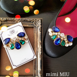 ミドルクリスタルフラワービジューブローチ ブローチ mimi MIU