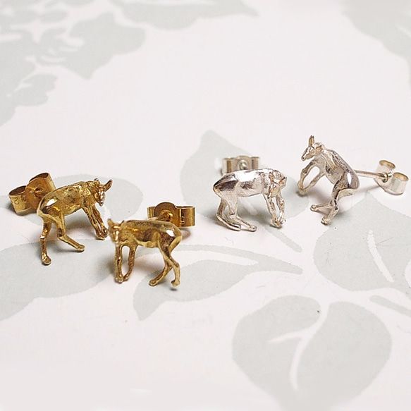 Deer 18ct goldplated Silver Studs 第1張的照片