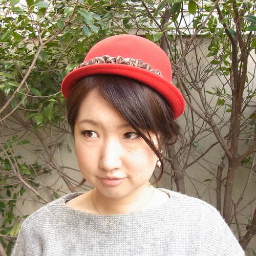 B26❤️ 帽子ストラップとんぼ玉ランプワーク帽子クリップ帽子チェーン