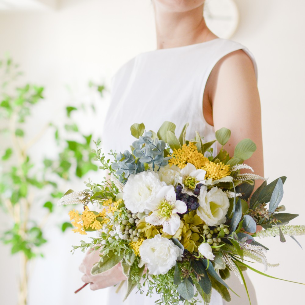 黄色とグリーンのナチュラルブーケ（造花）
