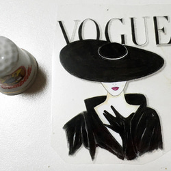 アイロン転写シート　ミニサイズ　VOGUE HAT　約７×5.5ｃｍ 2枚目の画像