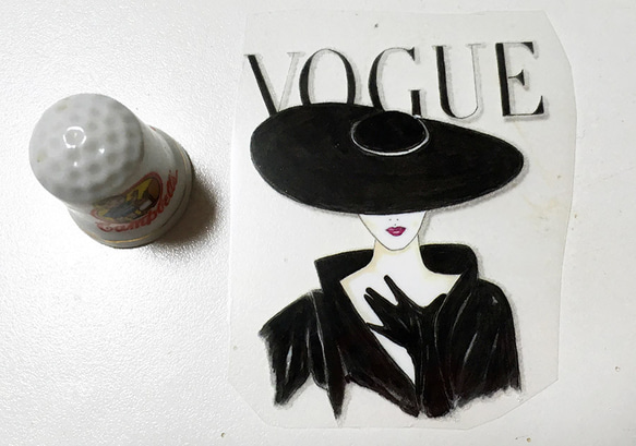 アイロン転写シート　ミニサイズ　VOGUE HAT　約７×5.5ｃｍ 2枚目の画像