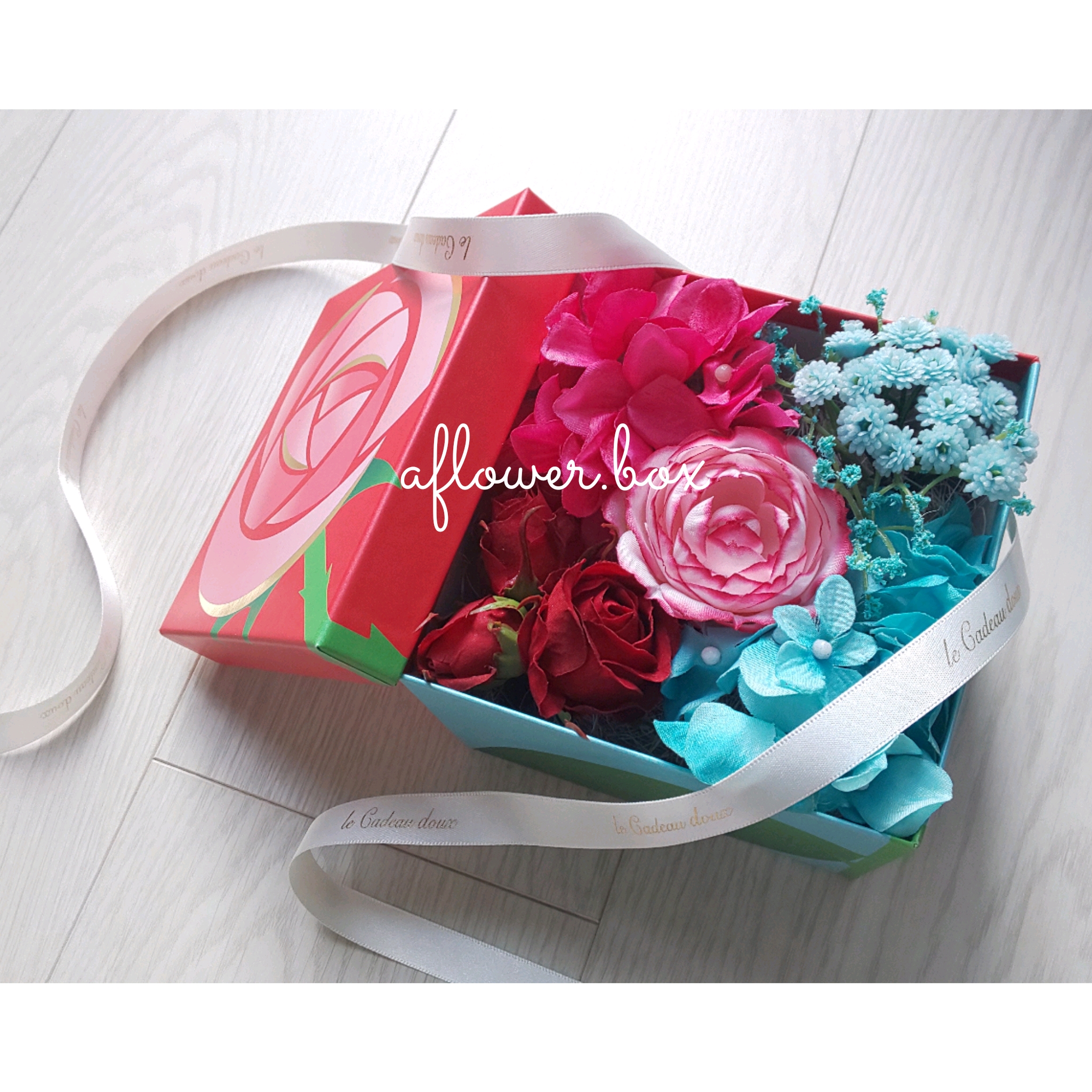 箱も可愛いフラワーボックス・薔薇の箱