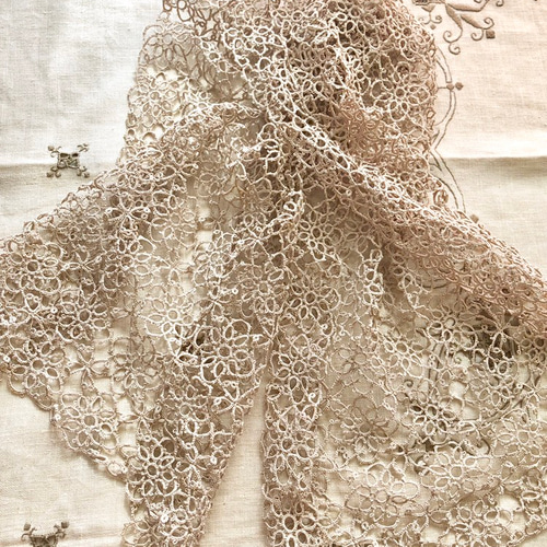 アンティーク タティングレース レアなレクタングル型ドイリー 格子の