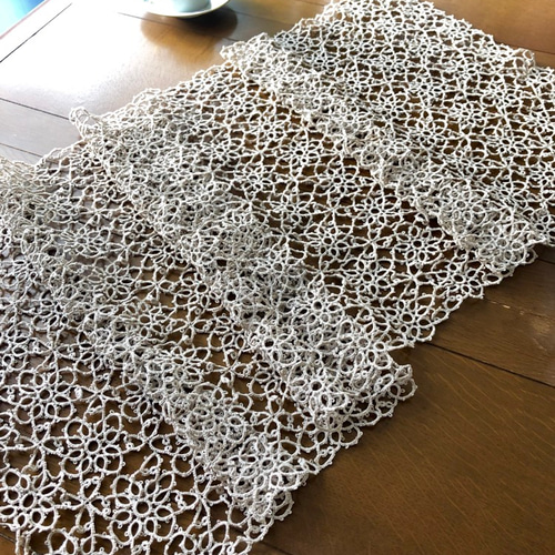 英国で出会った♪アンティーク 108×45cm 手編みのタティングレース