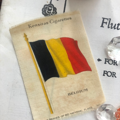 再販)英国で出会った♪アンティークのシルク製タグA /シガレットカード