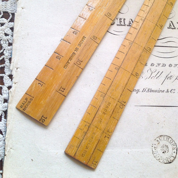 英国で出会った♪ アンティーク 木製スケール 定規 12インチ B 10枚目の画像