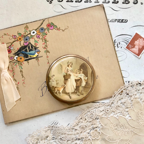 英国で出会った♪ アンティーク コンパクトミラー ヤードレイ社製