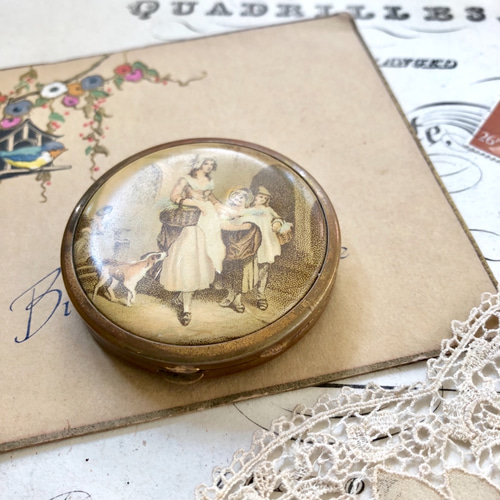 英国で出会った♪ アンティーク コンパクトミラー ヤードレイ社製