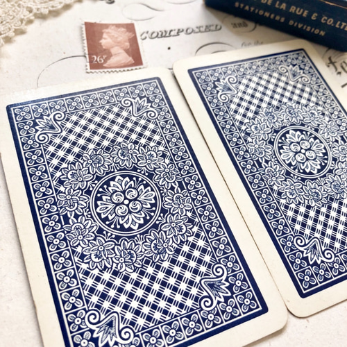 英国で出会った♪ ヴィンテージ ケース付きトランプ タグ・台紙