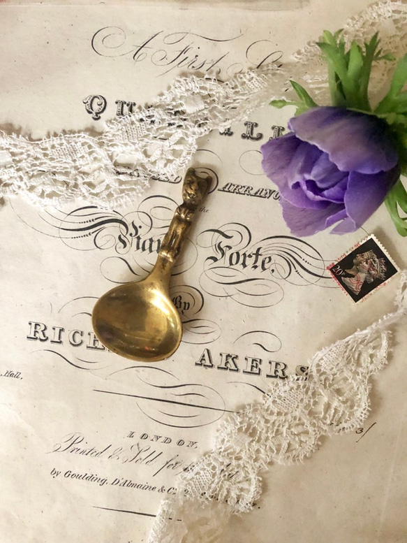 英国で出会った♪ヴィンテージ 真鍮製 猫のキャディスプーン／茶さじ