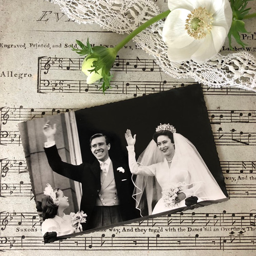 英国で出会った♪ヴィンテージ 1960年マーガレット王女のポストカード